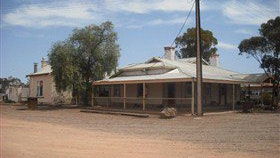 Kingoonya SA Newcastle Accommodation