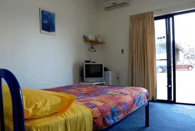 Comfort Hostel - Tourism Canberra