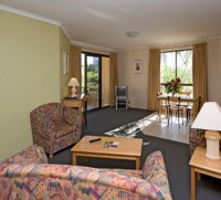Kingston Court Serviced Apartments - Accommodation BNB