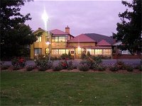 All Saints and Sinners Colonial BB - Nambucca Heads Accommodation
