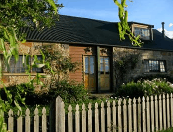 Daisy Bank Cottages - Lennox Head Accommodation
