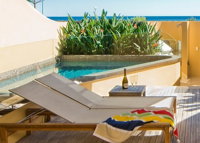 Beach Suites - Accommodation Resorts