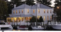 Oscars Waterfront Boutique Hotel - Tourism Canberra