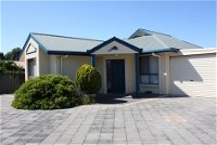 Robe Dolphin Court Apartments - Accommodation Cooktown