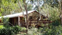 1860 Wine Country Cottages - Foster Accommodation