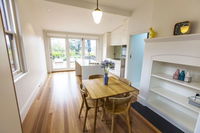 Cockatoo Island Holiday Houses - Coogee Beach Accommodation