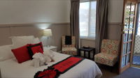 Coppers Hill Boutique Accommodation - Taree Accommodation