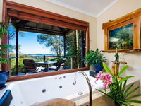 Lillypilly's Cottages and Day Spa - Townsville Tourism