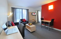 Metro Apartments on Bank Place - Tourism Caloundra