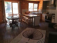 Mole Creek Cabins - Geraldton Accommodation
