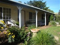 Peppertree Cottage - Mackay Tourism