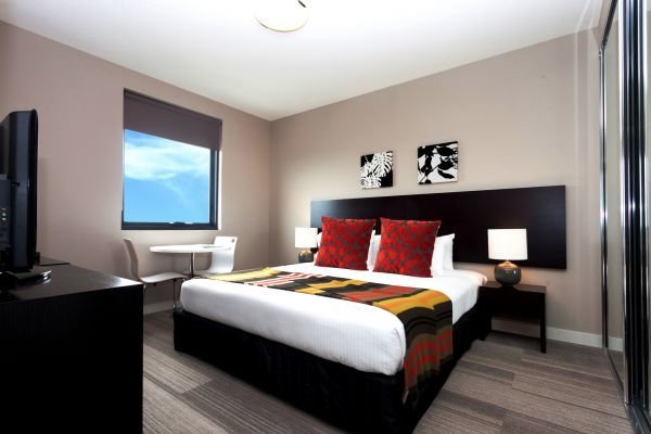 Hotels Accommodation in Surfers Paradise