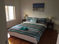 Royhaven Holiday Let - Accommodation Airlie Beach