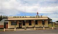 Royal Hotel Snake Valley - Redcliffe Tourism
