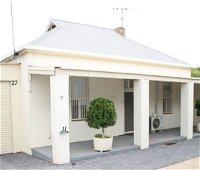 Squatters Cottage - Goulburn Accommodation
