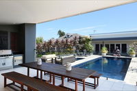 Sundara Beach House - Gold Coast 4U