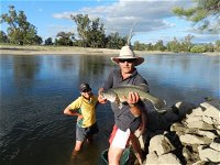 Tarrabandra Fishing Retreat - Hotels Melbourne