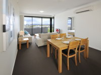 Apartments G60 Gladstone managed by Metro Hotels - Accommodation Noosa