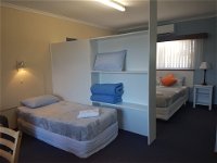 Beachport Motor Inn - Wagga Wagga Accommodation