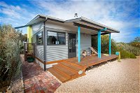 Coorong Cabins - Wren Cabin - Tourism Canberra