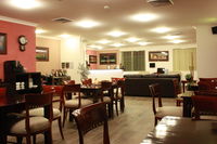 Country Plaza Queanbeyan - Accommodation Airlie Beach