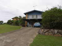 Ambience at Diggers Beach - Townsville Tourism