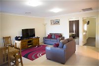 Scone Motor Inn and Apartments - Kempsey Accommodation