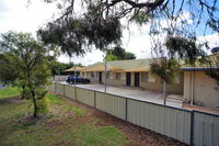 Shamore Apartments - Walnut Ave Mildura - Accommodation Perth