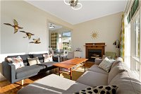 50s Beach House - Accommodation Coffs Harbour