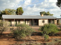 Alpana Station - Darwin Tourism