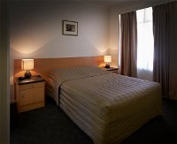 Baileys Motel - Accommodation in Surfers Paradise