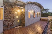 Caves Retreat - Hervey Bay Accommodation