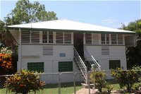 Daggoombah Holiday House - Townsville Tourism