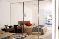 Executive Furnished Apartment Neutral Bay - Bundaberg Accommodation