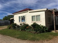 Fairview Bed and Breakfast Cottage - Hervey Bay Accommodation