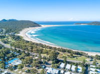 Fingal Bay Holiday Park - Accommodation Perth