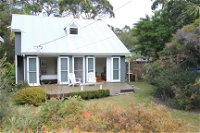 Phinney's Holiday Cottage Hyams Beach - Geraldton Accommodation