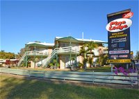 Pine Lodge Holiday Apartments - Redcliffe Tourism