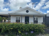 Rest and Nest  Sid's Place - Whitsundays Tourism