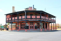Royal Hotel Mendooran - Townsville Tourism