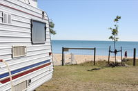 Scarness Beachfront Tourist Park - Accommodation Broken Hill