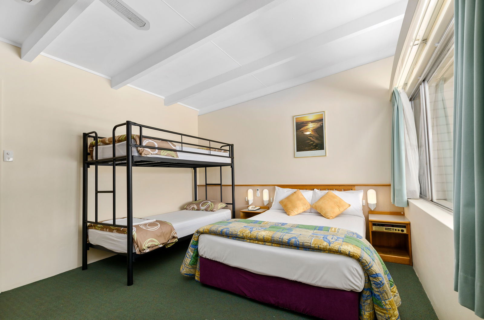 Figtree NSW Accommodation Australia