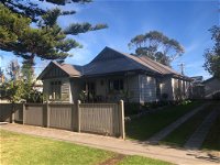 Somerled House - Redcliffe Tourism