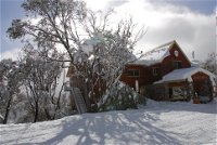 Summit Ridge Alpine Lodge - Mackay Tourism