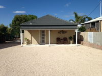 The Porthole - Port Augusta Accommodation