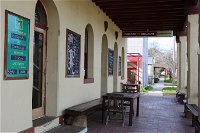 The Royal Hotel Bungendore - Broome Tourism