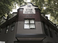 The Star Apartments - Accommodation Whitsundays
