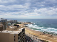 Beau Monde Apartments Newcastle - Horizon Apartment - Schoolies Week Accommodation