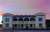 Meningie Hotel - St Kilda Accommodation