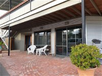 New West Retreat - Redcliffe Tourism